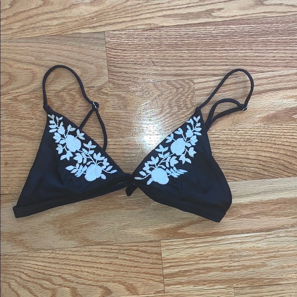 O’Neill bikini top